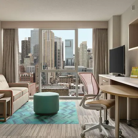 Home2 Suites By Hilton Chicago River North